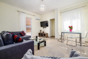 Koukaki Apartment